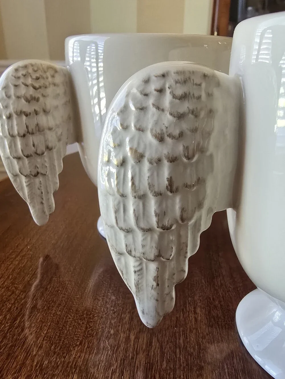 NIB Wisteria Coffee/Tea Mugs with Winged Handles! Gorgeous!